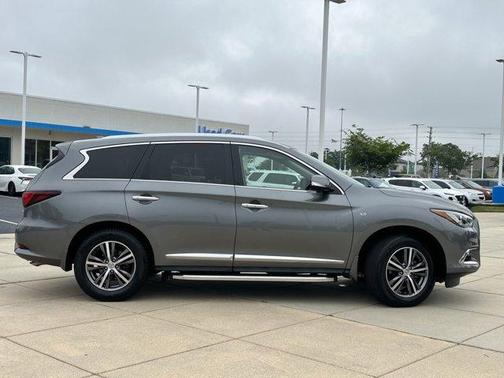Photo 5 of 38 of 2020 INFINITI QX60 Luxe