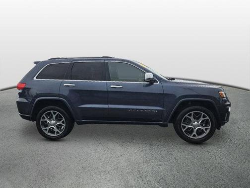 Photo 4 of 25 of 2020 Jeep Grand Cherokee Overland