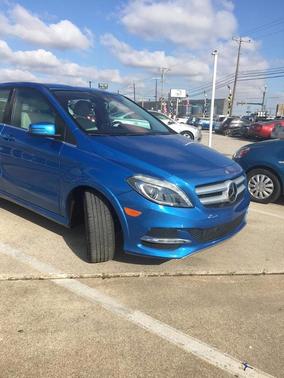 Photo 2 of 13 of 2014 Mercedes-Benz B-Class Electric Drive Base