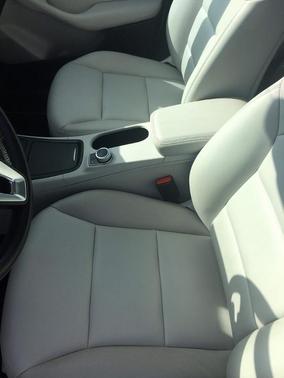 Photo 5 of 13 of 2014 Mercedes-Benz B-Class Electric Drive Base