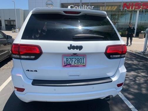 Photo 5 of 10 of 2021 Jeep Grand Cherokee Laredo X
