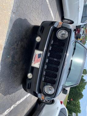 Photo 2 of 10 of 2016 Jeep Patriot Sport