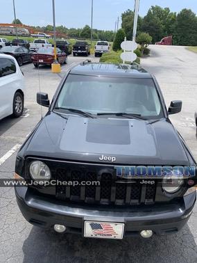 Photo 1 of 10 of 2016 Jeep Patriot Sport