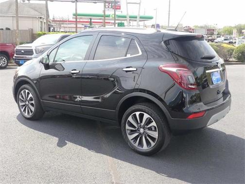 Photo 3 of 28 of 2022 Buick Encore Preferred