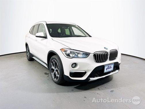 Photo 3 of 29 of 2018 BMW X1 xDrive28i