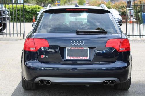 Photo 5 of 32 of 2007 Audi S4 4.2 Avant quattro