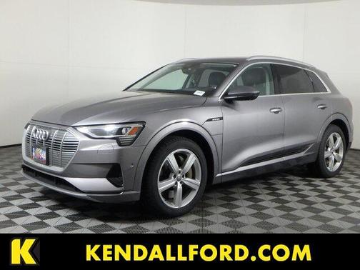 Photo 1 of 26 of 2019 Audi e-tron quattro Premium Plus