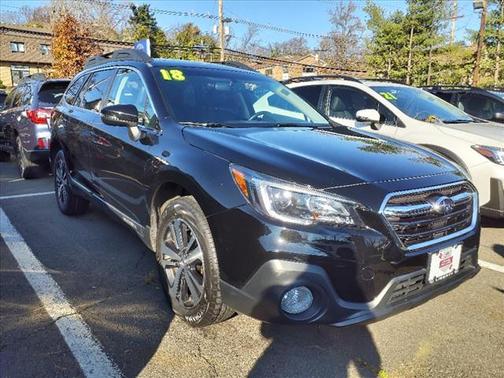 Photo 1 of 23 of 2018 Subaru Outback 2.5i Limited