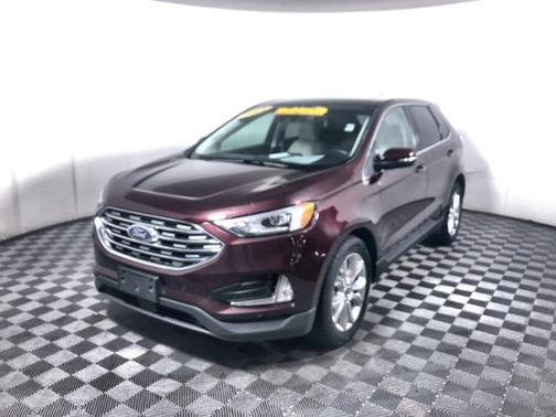 Photo 4 of 32 of 2021 Ford Edge Titanium