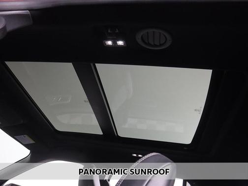 Photo 4 of 58 of 2020 Ford Explorer Limited