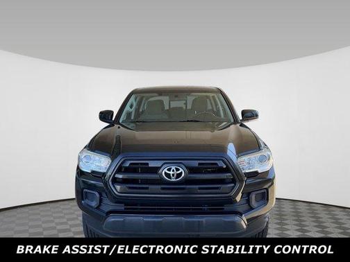 Photo 2 of 27 of 2017 Toyota Tacoma SR