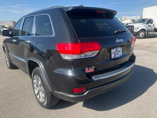 Photo 3 of 38 of 2015 Jeep Grand Cherokee Limited