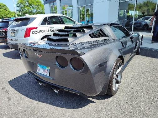 Photo 4 of 11 of 2011 Chevrolet Corvette Grand Sport