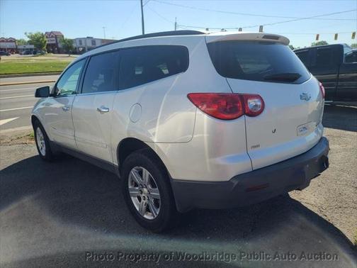 Photo 5 of 15 of 2012 Chevrolet Traverse LT