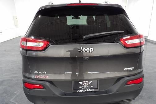 Photo 5 of 27 of 2017 Jeep Cherokee Latitude
