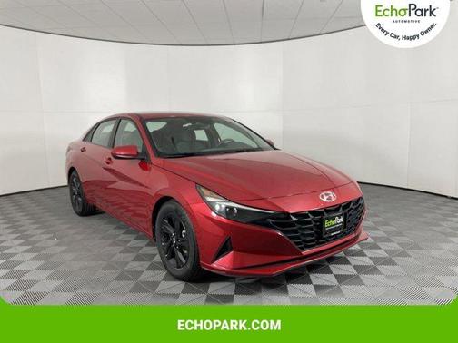 Photo 1 of 27 of 2021 Hyundai Elantra SEL