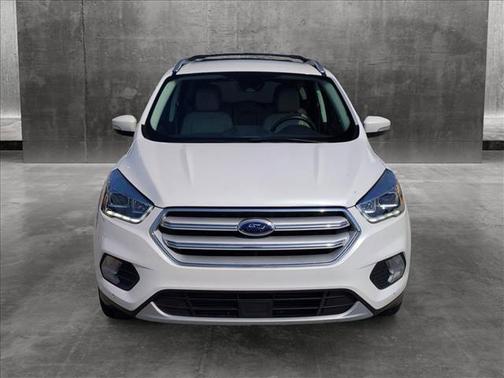 Photo 2 of 26 of 2018 Ford Escape Titanium