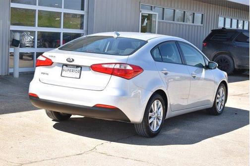 Photo 3 of 18 of 2015 Kia Forte LX