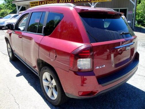 Photo 5 of 22 of 2016 Jeep Compass Latitude