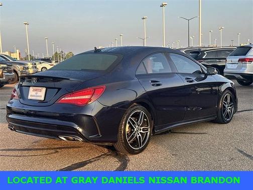 Photo 3 of 30 of 2018 Mercedes-Benz CLA 250 Base