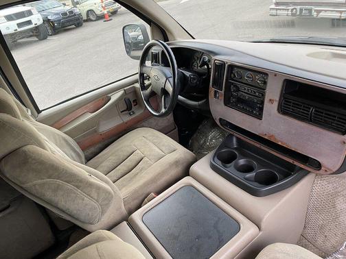 Photo 5 of 21 of 2007 Chevrolet Express 1500 Cargo