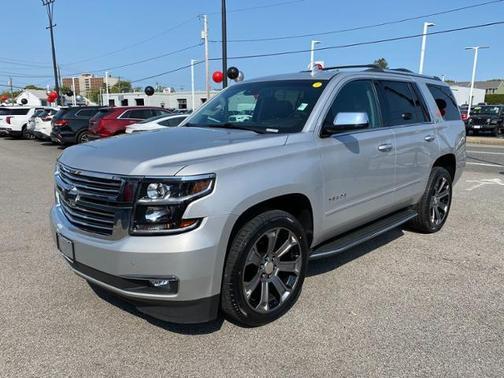 Photo 3 of 45 of 2016 Chevrolet Tahoe LTZ
