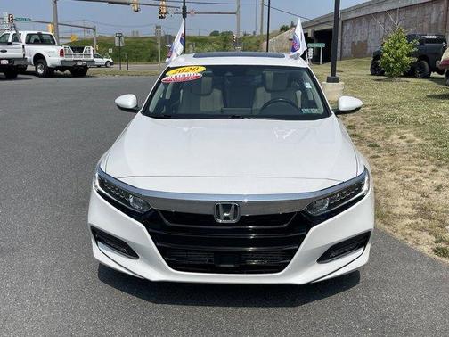 Photo 2 of 32 of 2020 Honda Accord EX-L