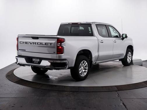 Photo 5 of 30 of 2022 Chevrolet Silverado 1500 1LT