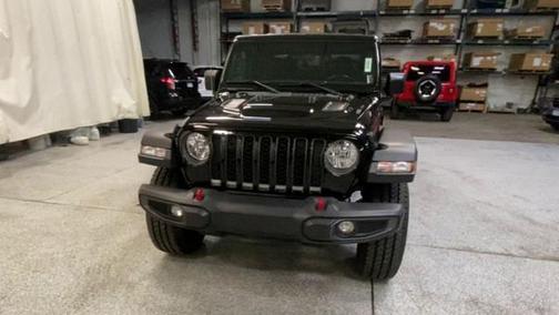 Photo 5 of 39 of 2020 Jeep Gladiator Rubicon