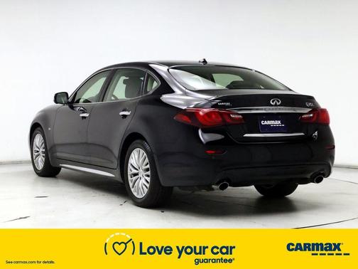 Photo 2 of 25 of 2015 INFINITI Q70L 5.6