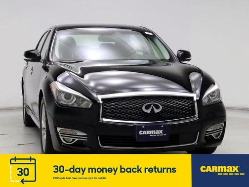 Photo 5 of 25 of 2015 INFINITI Q70L 5.6