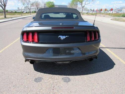 Photo 3 of 21 of 2017 Ford Mustang EcoBoost Premium