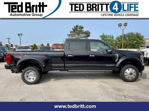 Photo 4 of 9 of 2022 Ford F-450 LIMITED