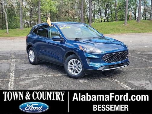 Photo 1 of 30 of 2020 Ford Escape SE
