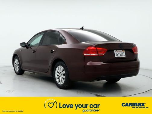 Photo 2 of 24 of 2014 Volkswagen Passat Auto Wolfsburg Ed