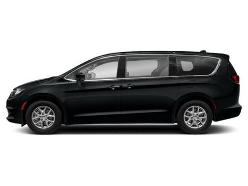 Photo 4 of 20 of 2020 Chrysler Pacifica Touring