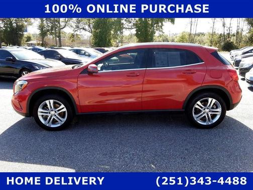 Photo 2 of 27 of 2017 Mercedes-Benz GLA 250 Base