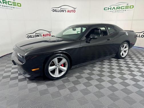 Photo 3 of 40 of 2008 Dodge Challenger SRT8