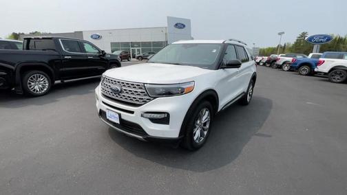 Photo 4 of 38 of 2021 Ford Explorer Limited