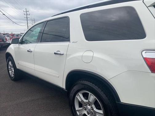 Photo 5 of 47 of 2009 GMC Acadia SLT-1