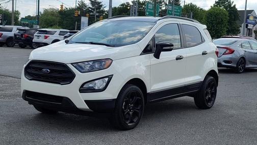 Photo 2 of 29 of 2021 Ford EcoSport SES
