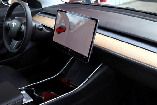 Photo 4 of 38 of 2020 Tesla Model 3 Performance