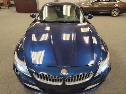 Photo 5 of 37 of 2011 BMW Z4 sDrive35i