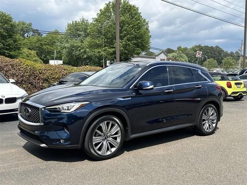 Photo 3 of 34 of 2021 INFINITI QX50 SENSORY