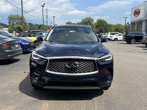 Photo 2 of 34 of 2021 INFINITI QX50 SENSORY