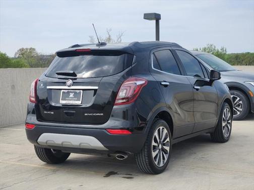 Photo 5 of 33 of 2018 Buick Encore Preferred II