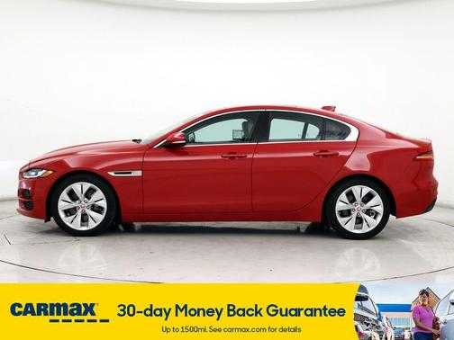 Photo 3 of 29 of 2020 Jaguar XE S