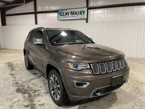 Photo 1 of 34 of 2018 Jeep Grand Cherokee Overland