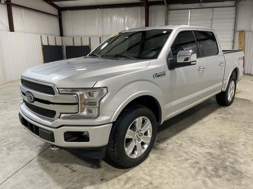 Photo 4 of 29 of 2019 Ford F-150 Platinum