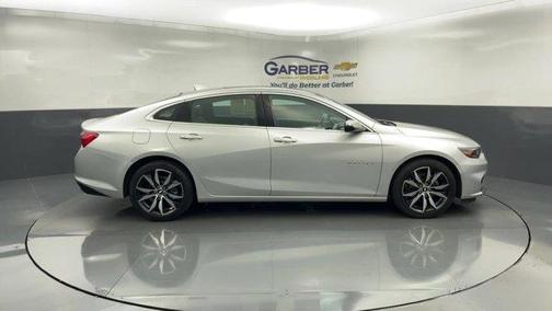 Photo 5 of 36 of 2018 Chevrolet Malibu LT
